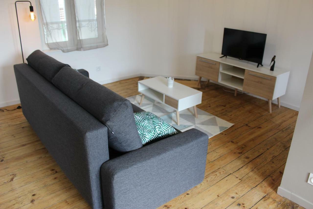Bel appartement avec vue sur vézère Uzerche Extérieur photo